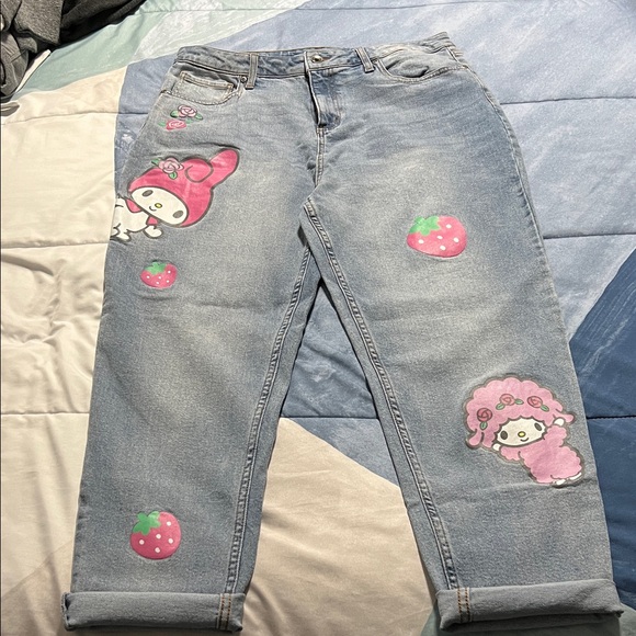 Stylish Blue Jeans with MY Melody Pink Character Design - Picture 2 of 5